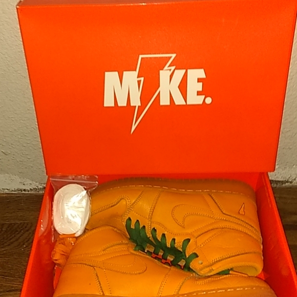 gatorade jordan 1 box